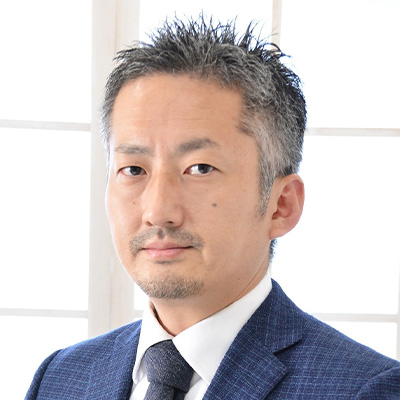神徳 昭裕 氏